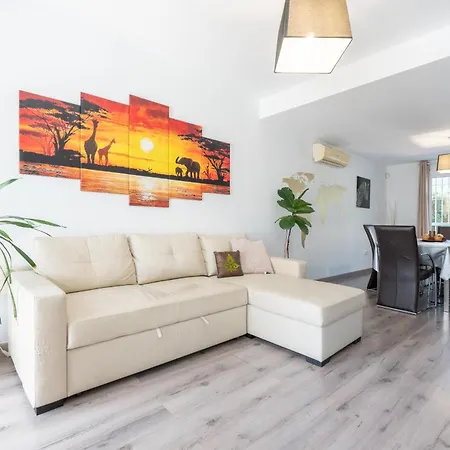 El Castillo - Townhouse In Holiday home *