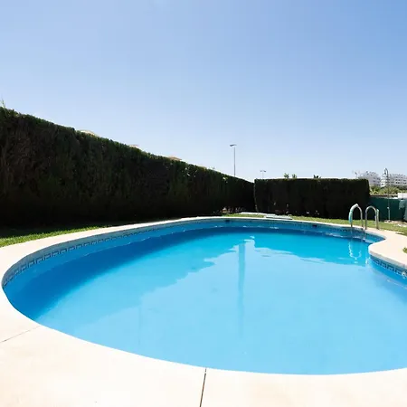 El Castillo - Townhouse In Фуэнхирола