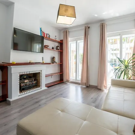 Hébergement de vacances El Castillo - Townhouse In Fuengirola